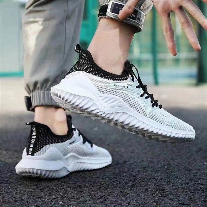 UrbanEdge Sneakers-Melbourne Meadow